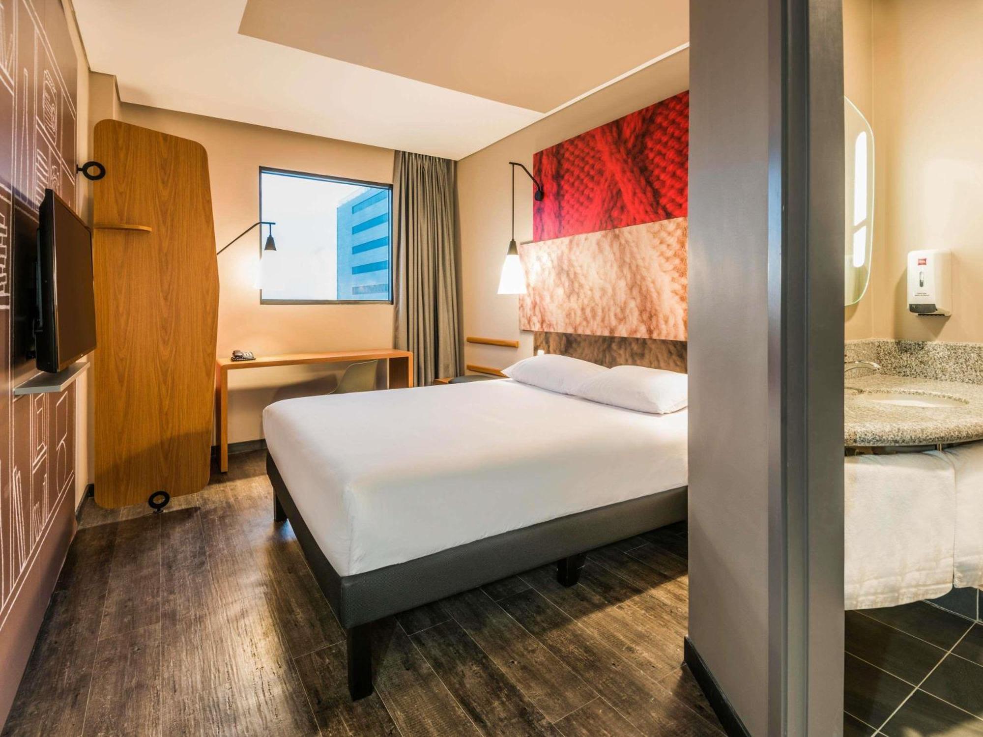 Hotel ibis Barranquilla Extérieur photo